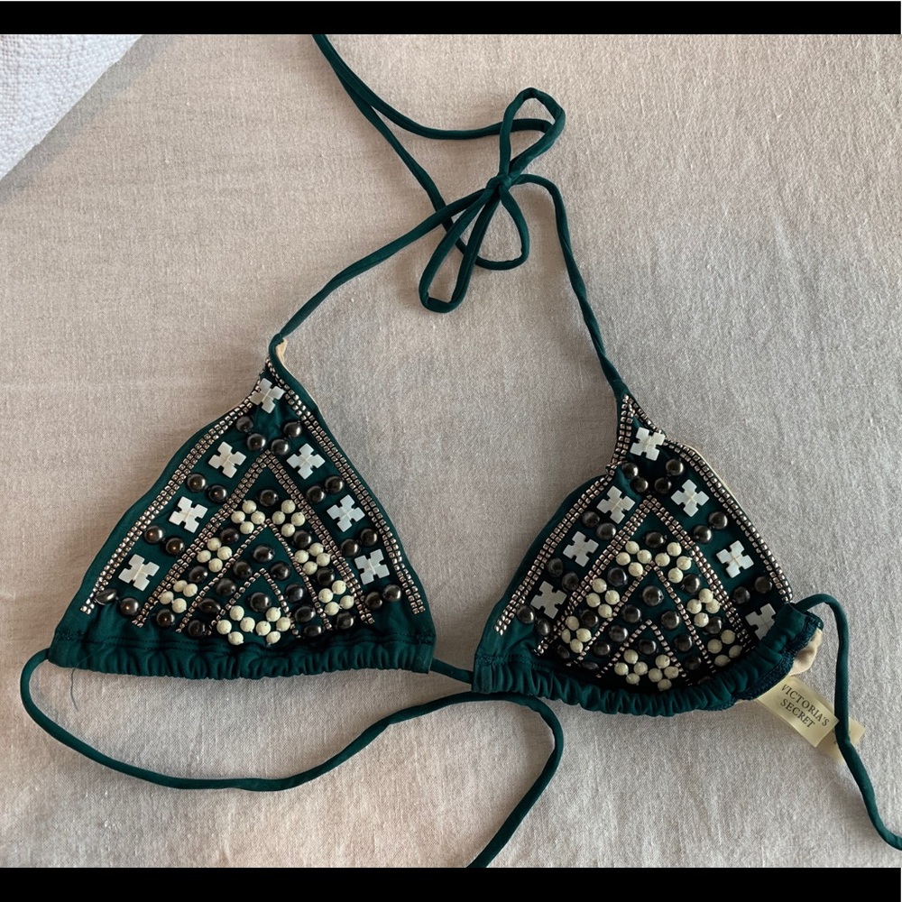 Victoria’s Secret Bikini Top
